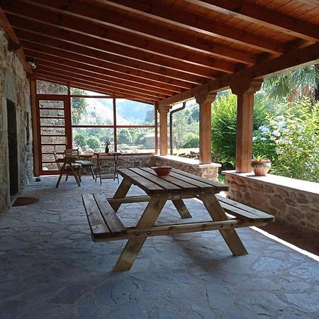 Amplia Y Comoda Casa De Piedra Con Porche Y Jardin San Roque de Ríomiera Eksteriør bilde