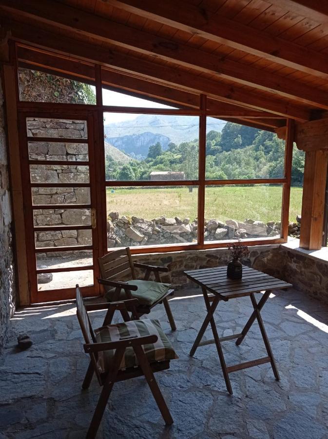 Amplia Y Comoda Casa De Piedra Con Porche Y Jardin San Roque de Ríomiera Eksteriør bilde